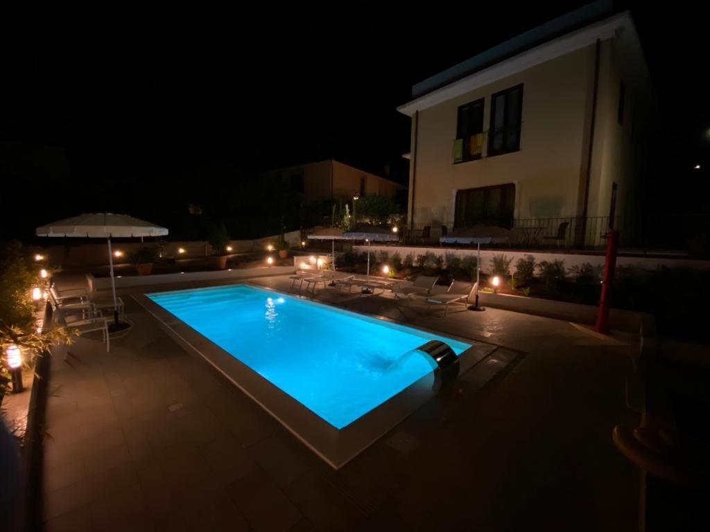 تْشيفالو Villa Margherita المظهر الخارجي الصورة