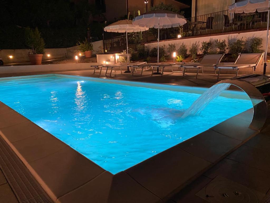 تْشيفالو Villa Margherita المظهر الخارجي الصورة