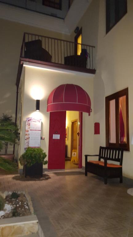 تْشيفالو Villa Margherita المظهر الخارجي الصورة